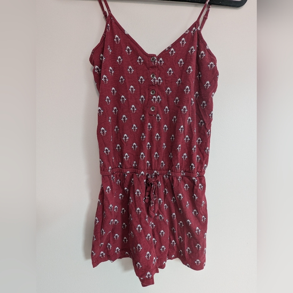 Aeropostle XS Casual Boho Maroon Floral Spaghetti Strap Romper